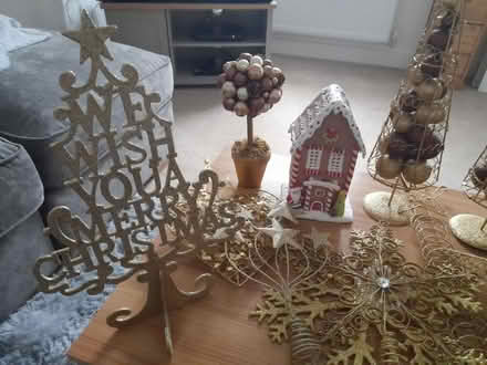 Photo of free Christmas decorations (Holmewood S42) #4