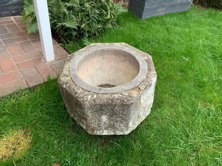 Photo of free Octagon Stone/concrete planter (Wokingham north RG40) #1