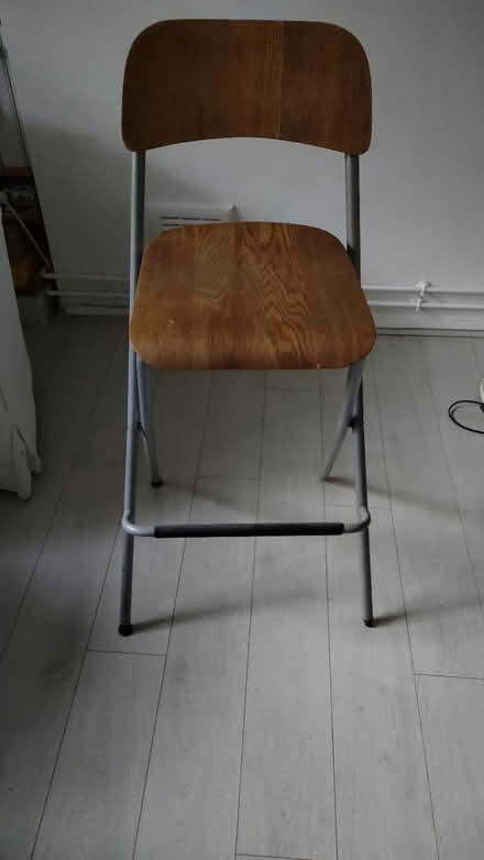 Photo of free Bar stool with backrest x2 (South Kensington station. SW3) #2