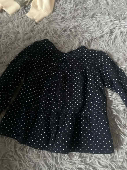 Photo of free Girls top age 4 to 5 never been worn, unwanted gift (Boulton DE24) #1