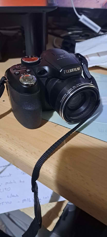 Photo of free Fuji digital camera (Sopwell AL1) #2