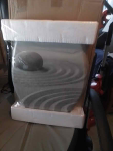 Photo of free Toilet seat NO HINGES (Grenoside S35) #1