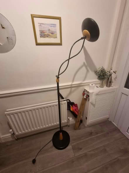 Photo of free 6ft standing lamp (Aigburth L17) #1