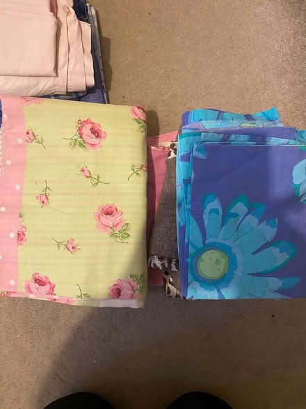Photo of free Single duvet covers (Barking IG11) #2