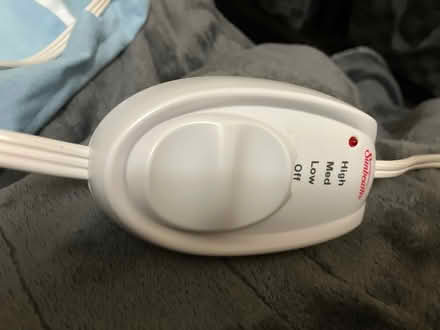 Photo of free Sunbeam heating pad (Mountain View near Central) #2
