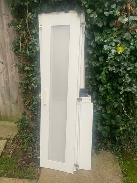 Photo of free Wardrobe needs more door screws (WF2 8) #2