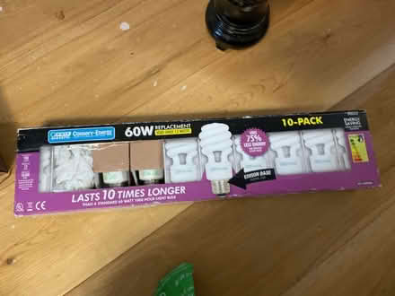 Photo of free Light bulbs (Se288 8fx) #1