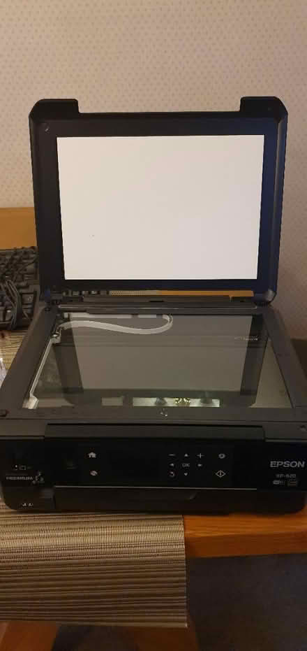 Photo of free Epson XP-620 colour printer (Orpington, Green Street Green) #3
