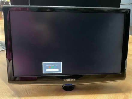 Photo of free Samsung computer monitor (working) (Crouch End / Stroud Green N8) #1