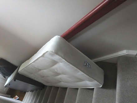 Photo of free Single bed with mattress (UB81XU) #1