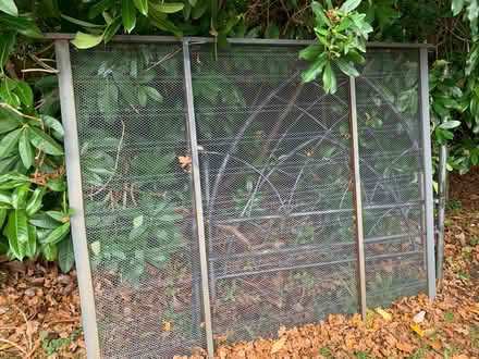 Photo of free Metal bed frame (Forest row RH18) #1