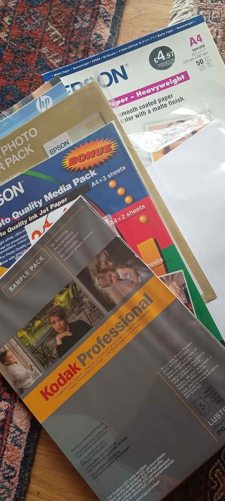 Photo of free Photo paper for printer (Stroud GL10) #1