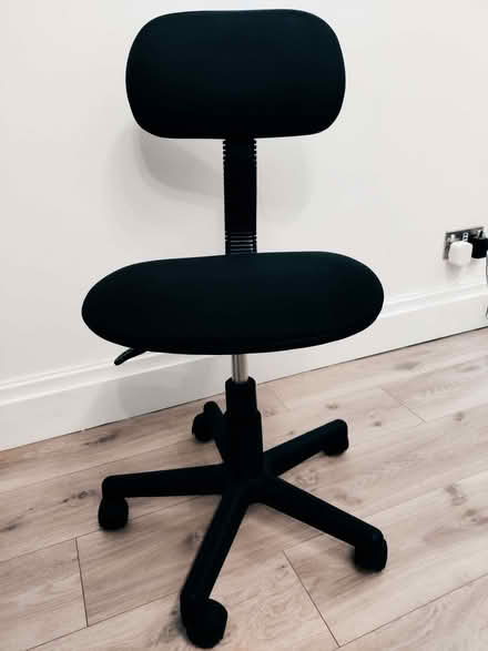 Photo of free Desk chair (Cheadle Hulme SK8) #2
