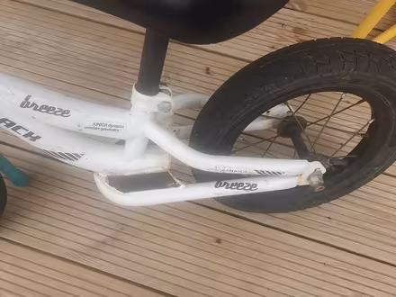 Photo of free Balance bike - needs TLC (Maidenhead, SL6 4) #3