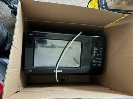 Photo of free Microwave (Pagham po21 3) #1