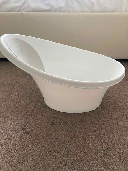 Photo of free Baby bath (TN35 Ore) #3