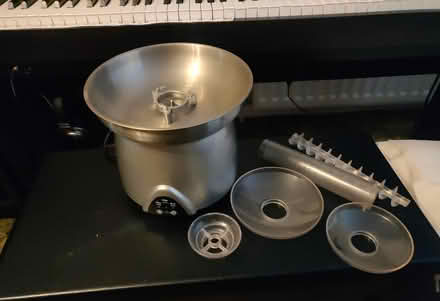 Photo of free Fondue (Fleet GU52) #1