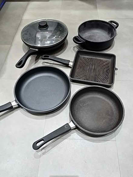 Photo of free ProCook "Titanium Series" pans (Morley DE21) #1