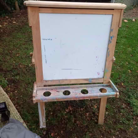 Photo of free Wooden easel (Dorking) #3