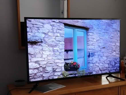 Photo of free Samsung flat screen smart tv (Bedhampton PO9) #1