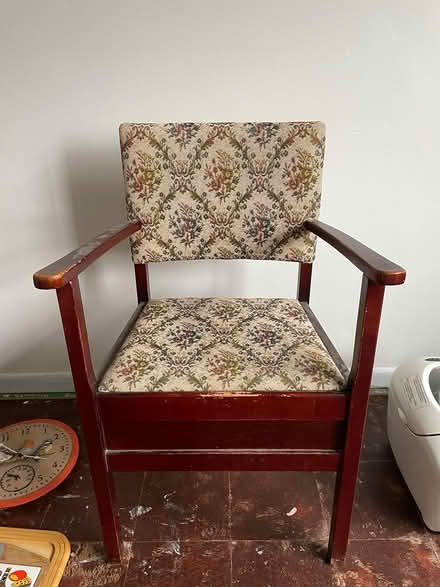 Photo of free Comode (CB6) #1