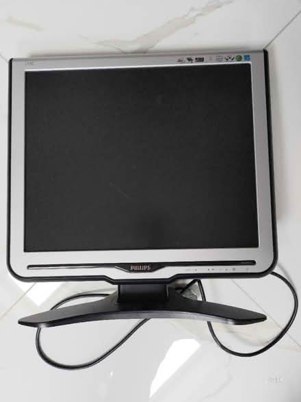 Photo of free Philips 15 inch LCD monitor good working condition (Old Coulsdon CR8) #1