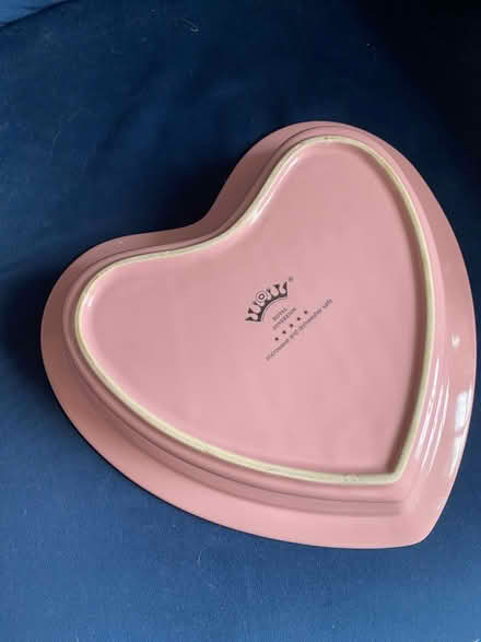 Photo of free Pink heart-shaped ceramic dish (Odd Down) #1
