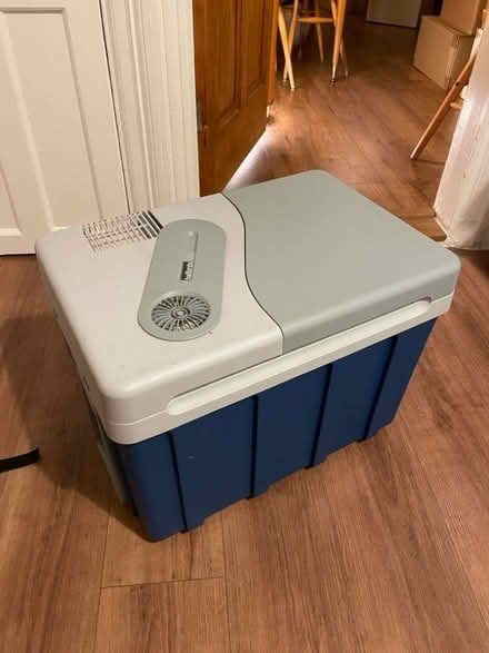 Photo of free Electric cool box/ camping fridge - mains + 12v (Selly Park B29) #1