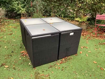 Photo of free garden furniture set (Harrogate HG1) #1