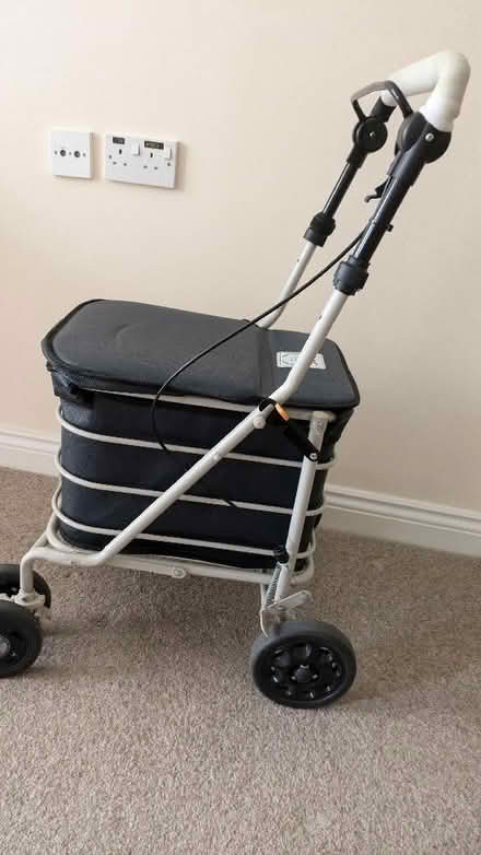 Photo of free Shopping trolley (Cutteslowe OX2) #1