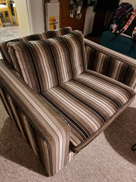 Photo of free Armchair (CB4) #1