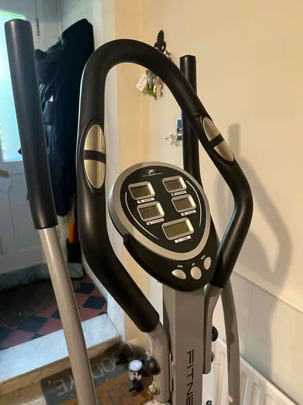 Photo of free Cross trainer / exercise bike (Surbiton KT6) #2