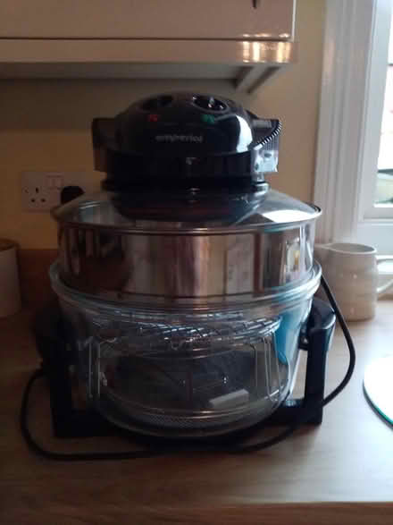 Photo of free Halogen oven (Dewsbury WF12) #1