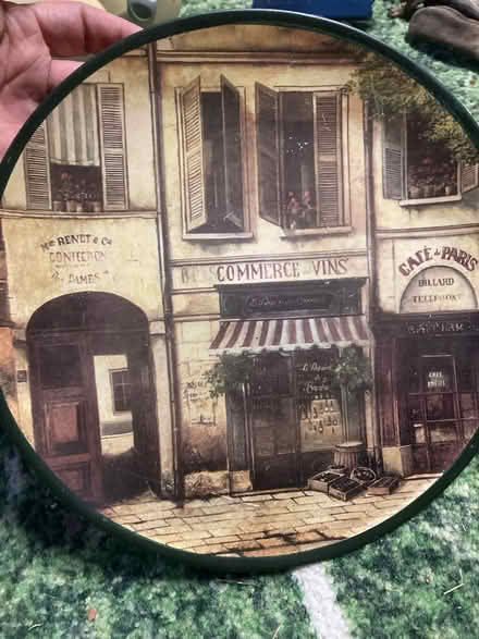 Photo of free 2 decorative plates (Woodfield Rd & Airpark) #1