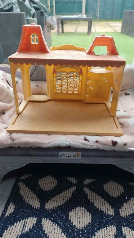 Photo of free Slvanian family school (Garforth LS25) #2