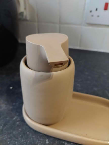 Photo of free Ceramic soap dispenser (GL51) #2