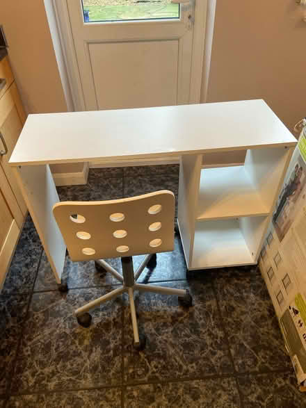 Photo of free Children’s desk and chair (BR2) #1