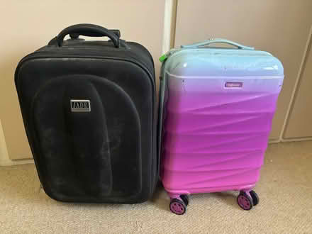 Photo of free cabin bag wheelie cases (HX6) #1