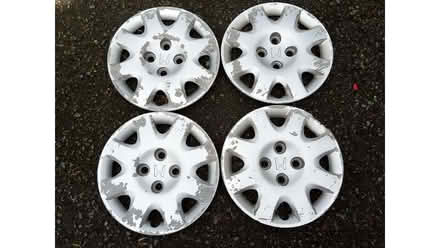 Photo of free Genuine Honda 14" Wheel Trims Hub Caps Civic CRX Jazz (Sunbury-on-Thames KT12) #1