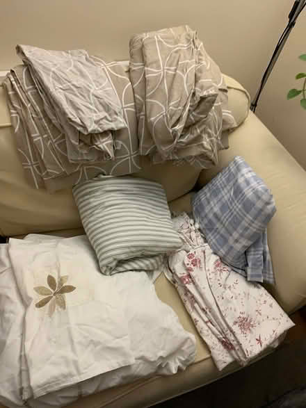 Photo of free Bed linen (SE28) #1