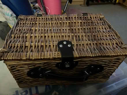 Photo of free Romantic picnic basket (Bermondsey SE16) #1