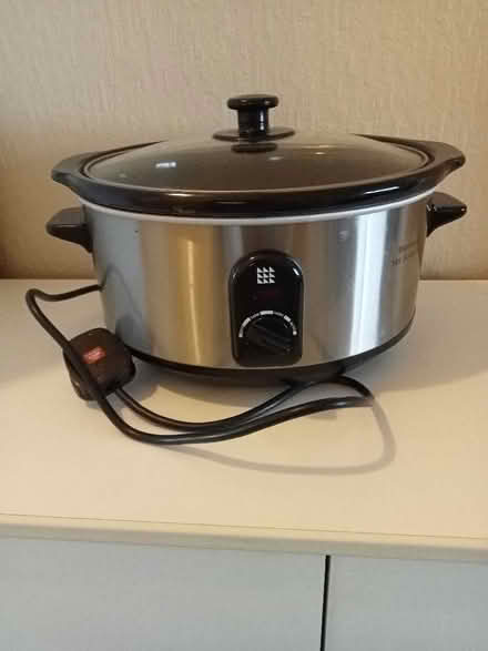 Photo of free Small slow cooker (Lower Broadheath WR2) #1