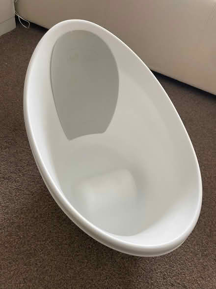 Photo of free Baby bath (TN35 Ore) #1