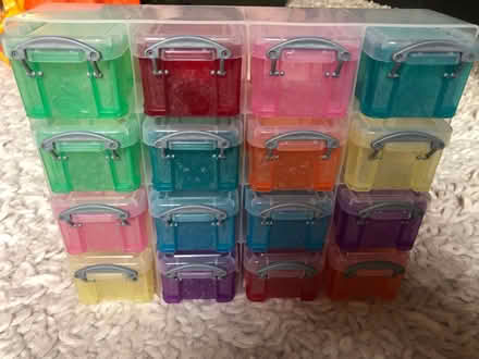 Photo of free Small plastic storage pots (Broadclyst) #1