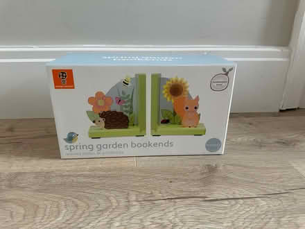 Photo of free Spring Garden Book Ends (BNIB) (WN3) #1