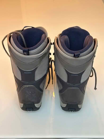 Photo of free Snowboarding boots (UK size 8.5) (SW2) #4