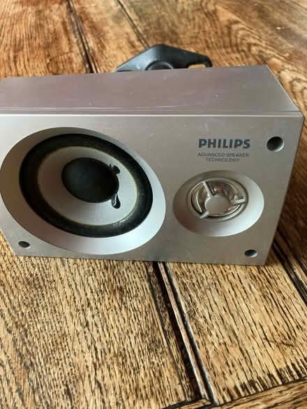 Photo of free Surround sound speaker (RUshden NN10) #1
