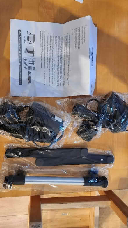 Photo of free Light box and accessories (SW16) #3