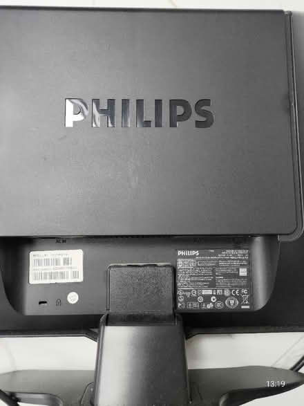 Photo of free Philips 15 inch LCD monitor good working condition (Old Coulsdon CR8) #2