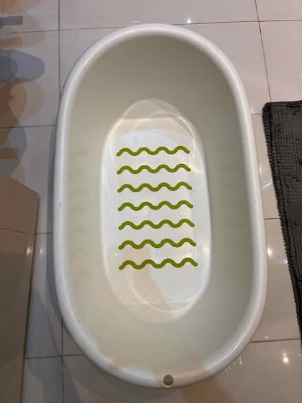 Photo of free Toddler bath (Tulse Hill, SE21) #1